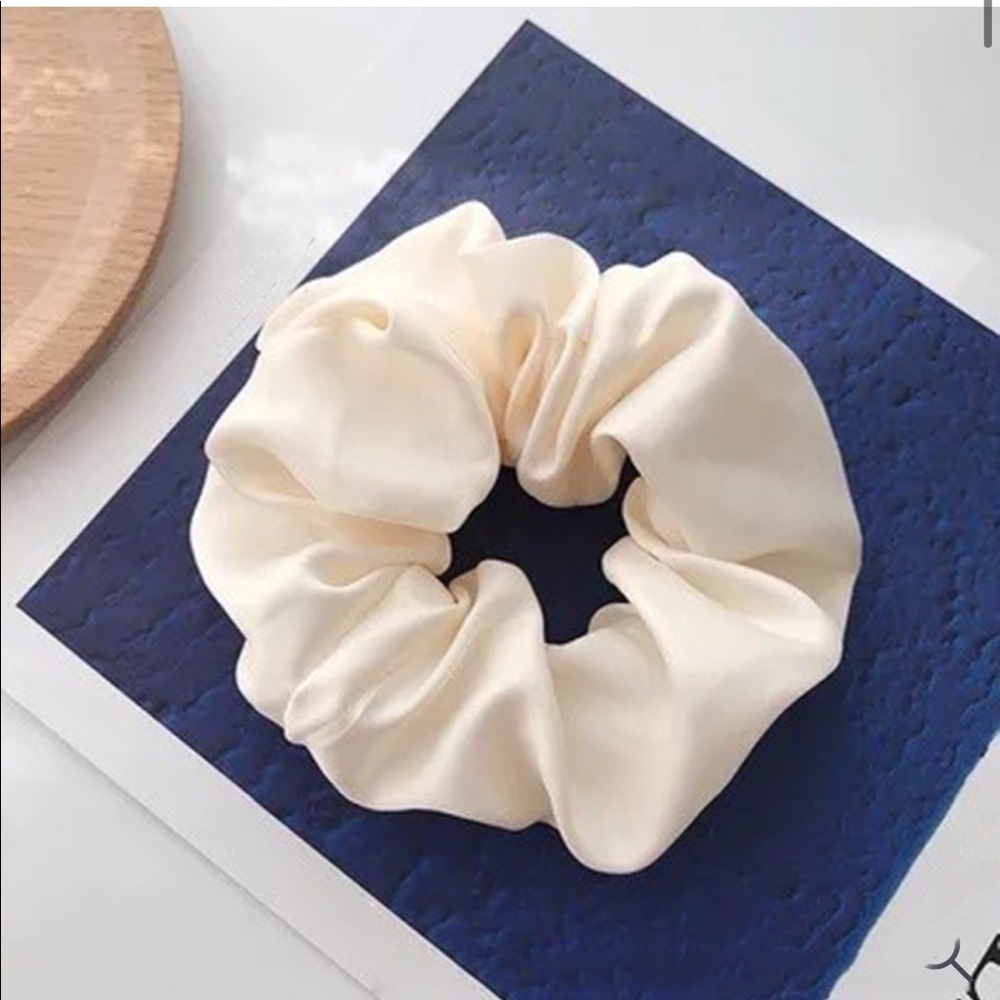 Cream Scrunchie
